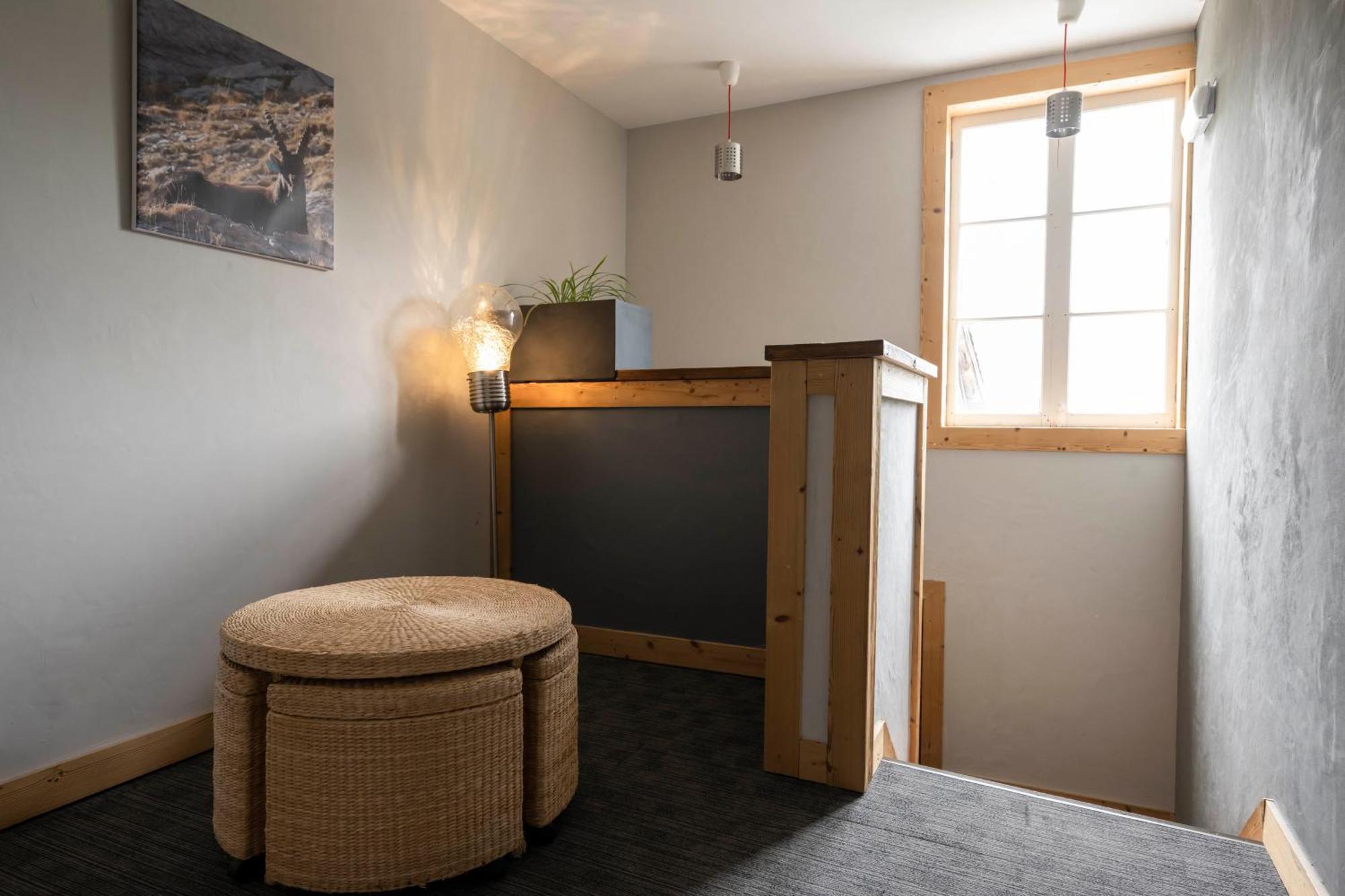 Hotel Les Flocons Le Sauze Eksteriør billede