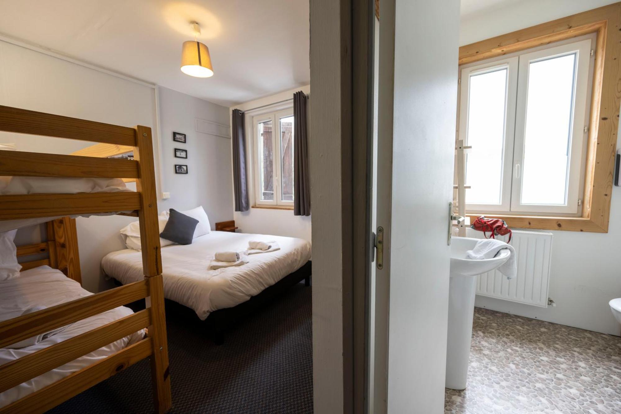 Hotel Les Flocons Le Sauze Eksteriør billede