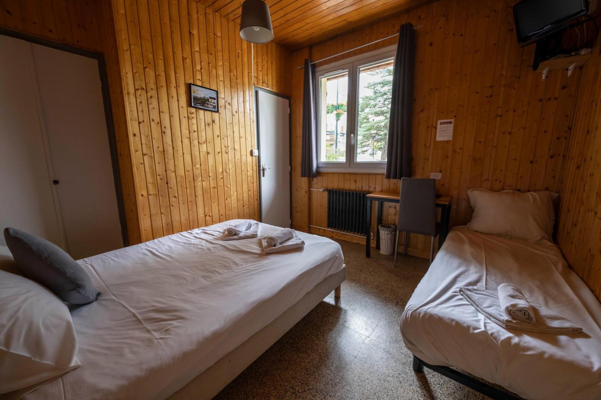 Hotel Les Flocons Le Sauze Eksteriør billede