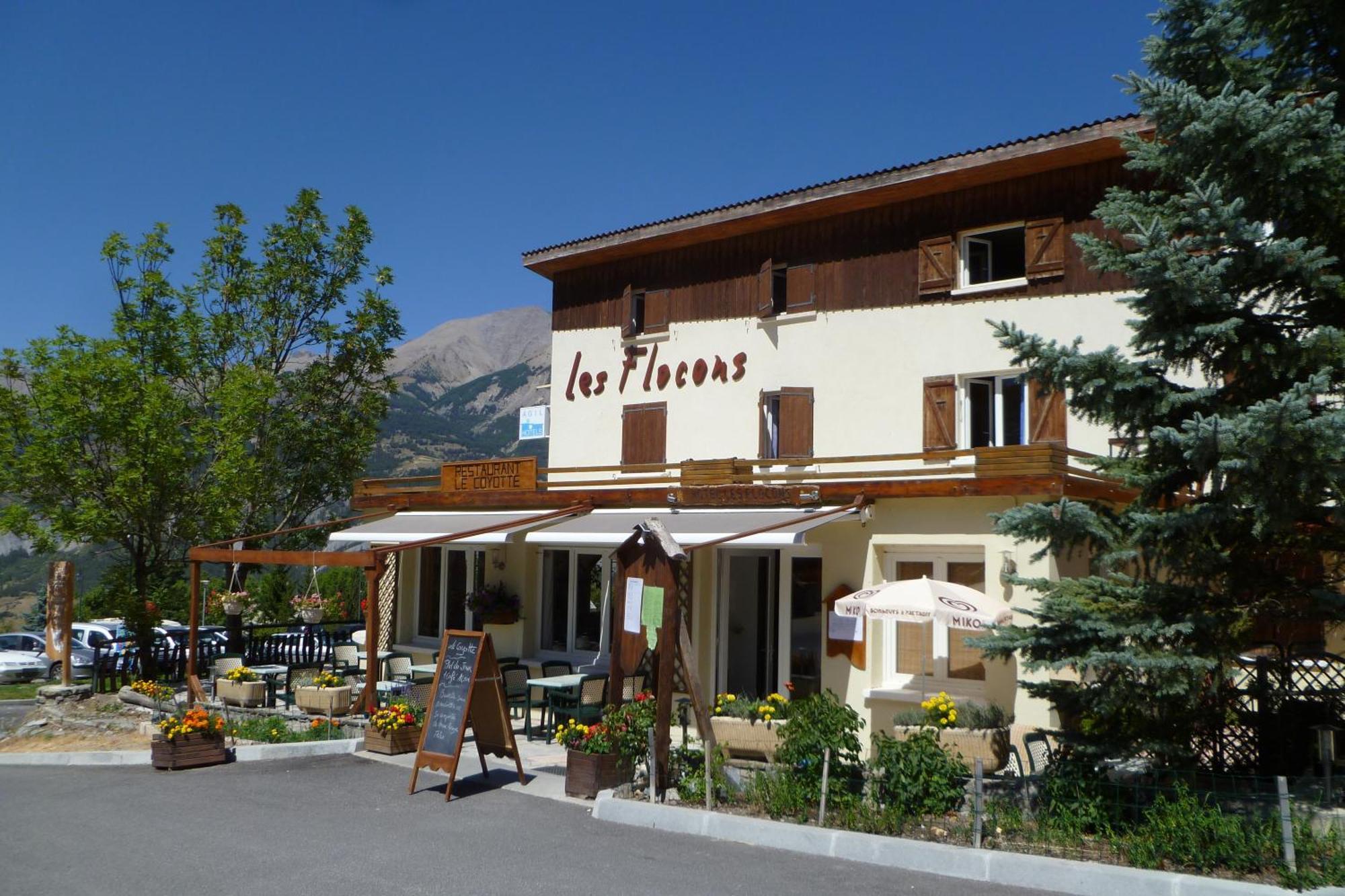 Hotel Les Flocons Le Sauze Eksteriør billede